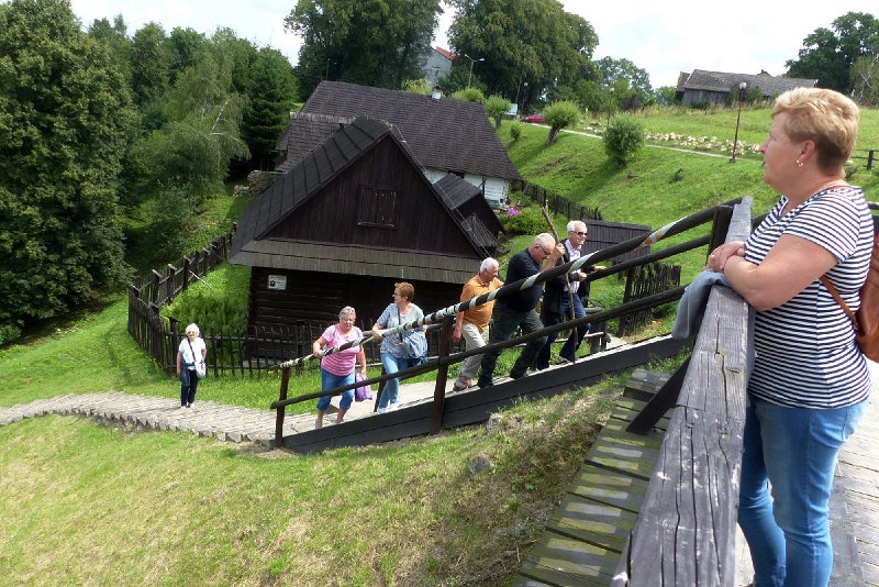 P1060808a.jpg