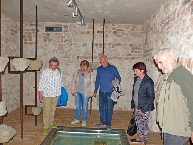 P1050927.jpg