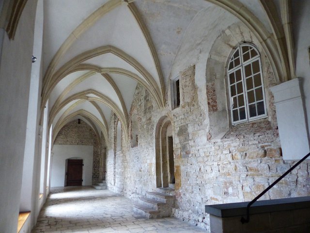 P1060022.jpg